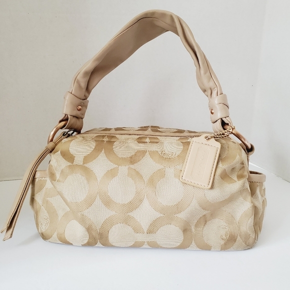 Coach Handbags - Coach Parker Optic Art Signature Bag M0869-13439/EUC!